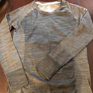 🎉SALE! Umbro fitness shirt.